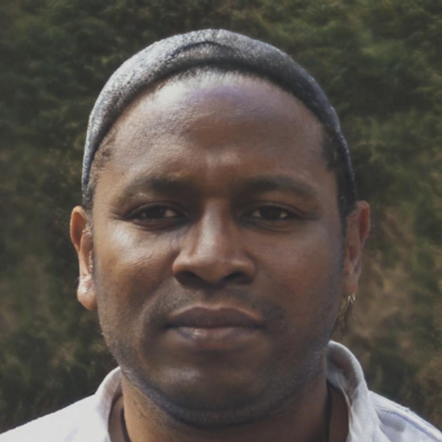 Marcus Henley financial instructor